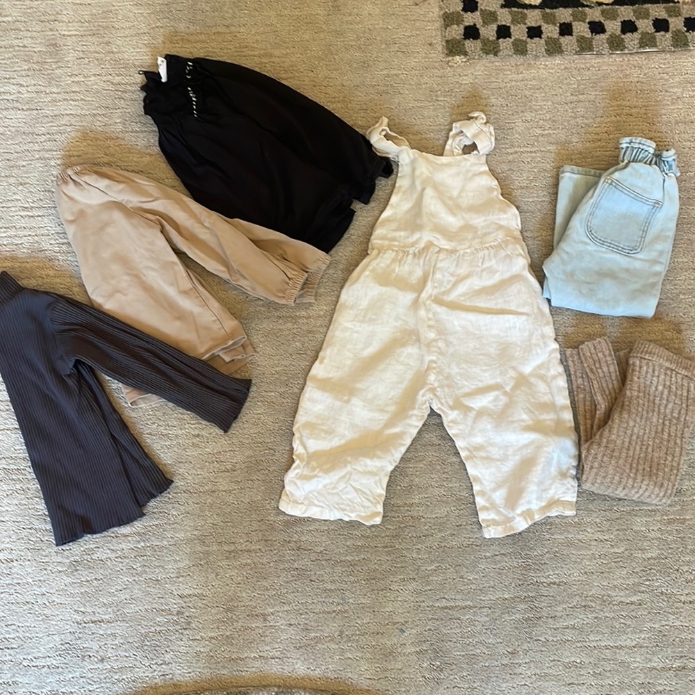 Lot of kid girls Zara clothes - size 12-24months